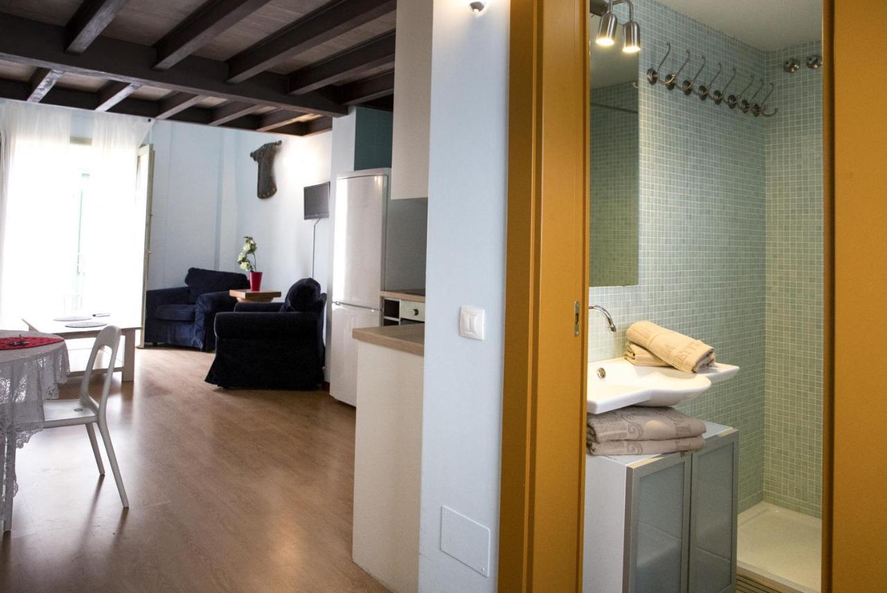 Sea & Wave La Casita De Hinestrosa Apartments Málaga Extérieur photo